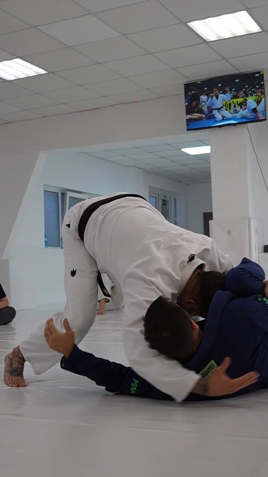 Long Step Pass 🥋