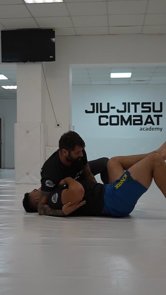 SIDE CONTROL Retention